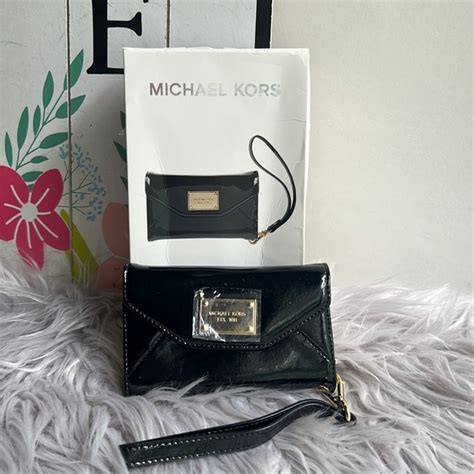 michael kors iphone 4 3gs 3g case wallet wristlet bag|Michael Kors Canberra .